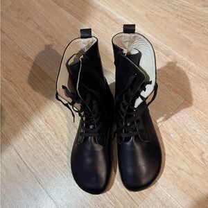 Earthing Harmony Women’s Boots